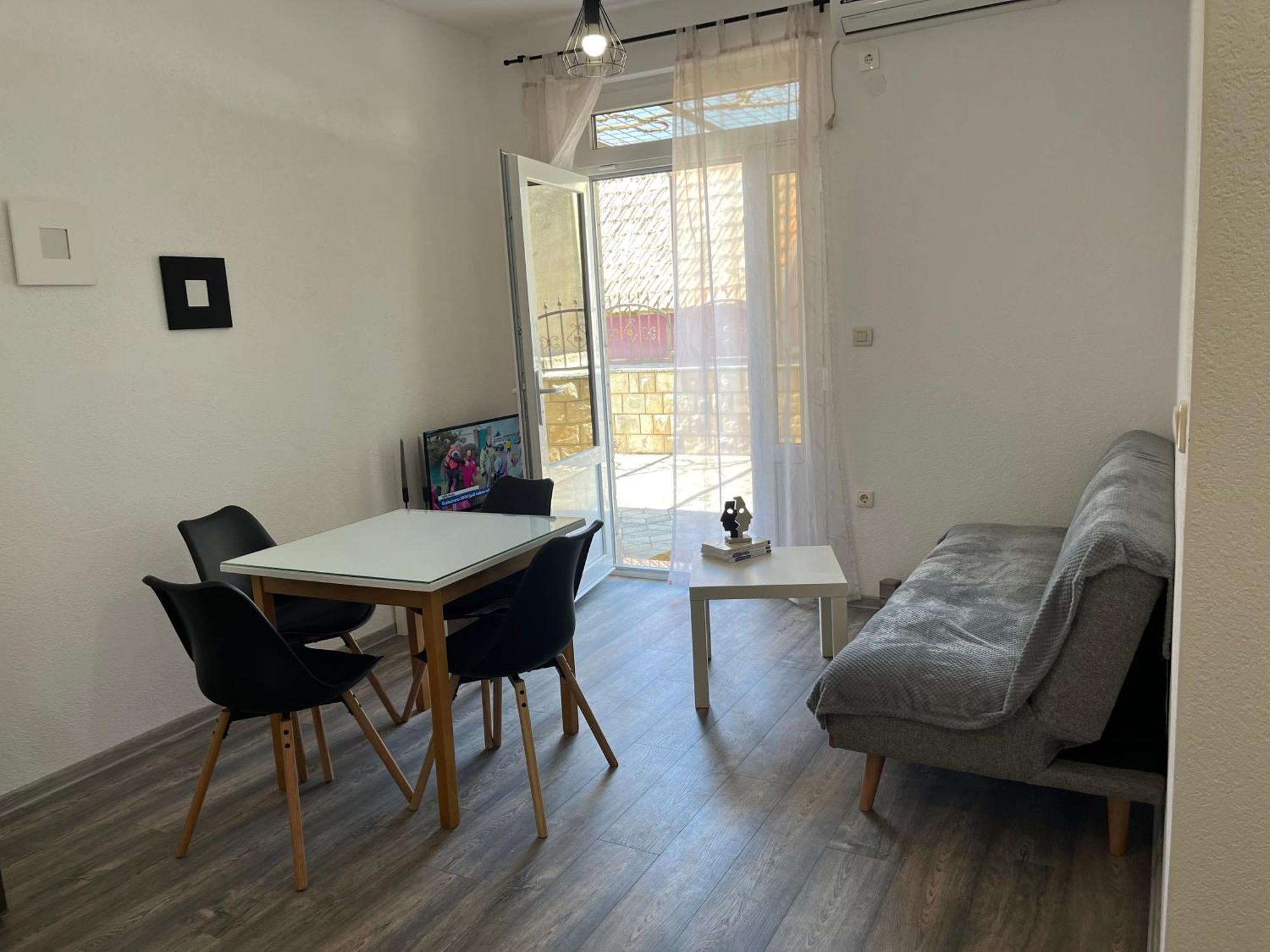 Apartment Makarska M&I, Free Private Parking Exterior foto